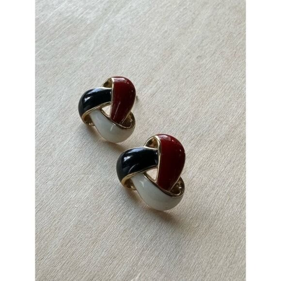 Vintage Red Black & White Enamel Knot Clip-On Earrings Gold-Tone Finish - Picture 14 of 15
